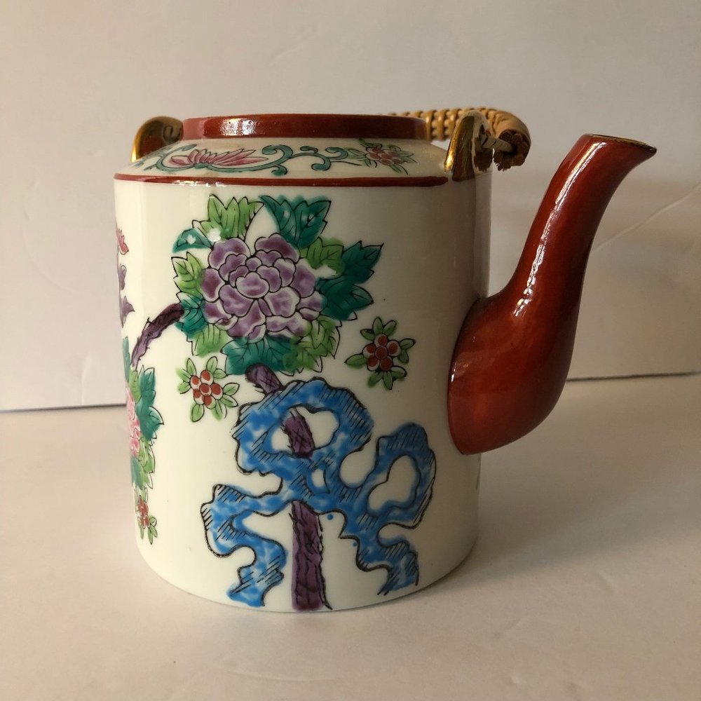 Vintage Porcelain Multicolor Imari Floral Teapot with Bamboo Handle